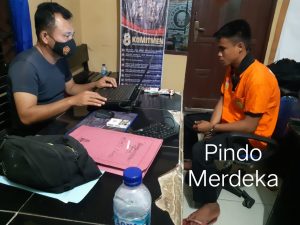 SM Pembunuh Dedi Akhirnya Serahkan Diri Di Mapolsek Panai Tengah