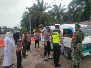 Polda Sumut Putar Balik 551 Kendaraan di Hari Ketiga Pelaksanaan Ops Ketupat Toba 2021