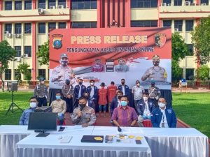 Subdit 5 Cyber Crime Ditreskrimsus Poldasu Amankan 2 Tersangka Penipuan Online