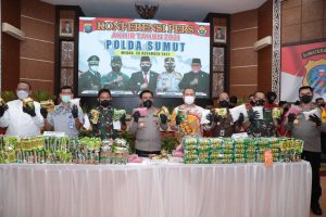 Pimpin Press Release Akhir Tahun, Kapolda Sumut Paparkan Kinerja dan Pencapaian Jajaran Selama Tahun 2021