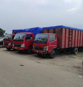 Ditreskrimsus Poldasu Amankan 8 Truk Bawa Barang Asal Malaysia Tanpa Dokumen