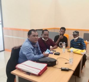 Sambangi Polda Riau, Ketum LSM KPK Beri keterangan Terkait Kasus Pengadaan Tanah Kantor Camat Bathin Solapan