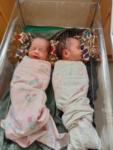 Isteri Melahirkan Anak Kembar, Wartawan Media Cakrawalanunsantara Mohon Do’a Selamat