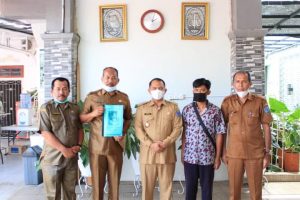 Bupati Labuhanbatu Berikan Bantuan Balita Pengidap Pembengkakan Hati