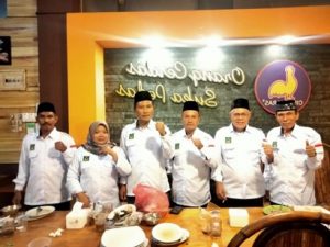 DPC Partai Bulan Bintang L. Batu Adakan Buka Bersama *H. P. Daulay SP. MSi: Dengan Kerja Keras Target Tercapai