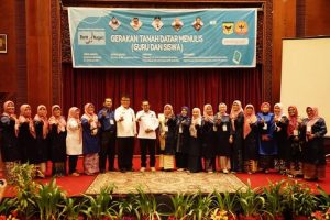 Gerakan Tanah Datar Menulis, Bupati Eka Putra Beri Apresiasi