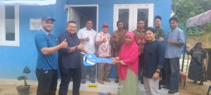 PT,Medco E& P Malaka Mendapat Apresiasi Program Bedah Rumah Berlanjut Tahap Keempat di Gampong Seunebok Rambong       