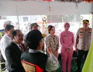 Kapolres Tinjau Pos Pengamanan Lebaran di Humbang Hasundutan