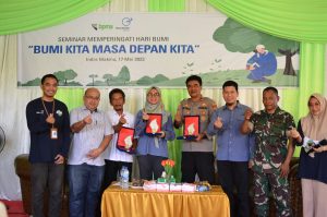 MEMPERINGATI HARI BUMI, MEDCO E&P MALAKA DAN BPMA GELAR EDUKASI PEDULI LINGKUNGAN TAHUN 2023