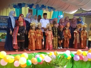 Walikota T.Balai Hadiri Wisuda PAUD/KB di Kec.TB Utara.   