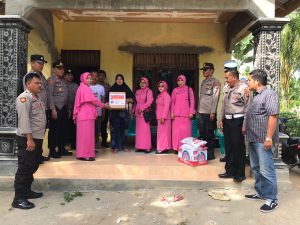 Polsek Padang Bolak Anjangsana ke Personel yang Sakit Menahun