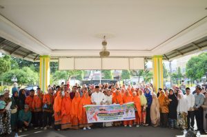 Walikota Padangsidimpuan Lepas 10 Pemenang MTQ Berangkat Umroh ke tanah suci