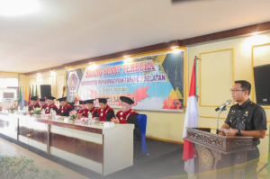 Sidang Senat Terbuka UMTS ke 62