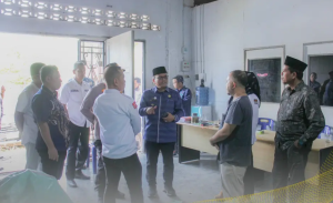 Tinjau Gudang Logistik KPU Kota Padangsidimpuan