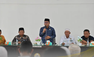 Letnan mendistribusikan ZIS