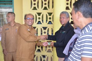 Pj. Wali Kota Padangsidimpuan Hadiri Penyerahan Kartu BPJS Ketenagakerjaan Untuk Masyarakat