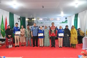 Plt. Sekdako Padangsidimpuan Roni Gunawan Rambe, S.Stp, M.Si, menghadiri Capping Day Institut Teknologi & Kesehatan Sumatera Utara