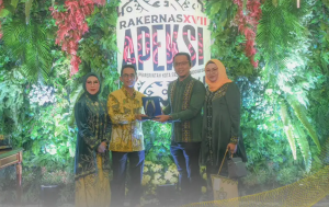 PLT.Sekretaris Daerah Roni Gunawan Rambe Hadiri Gala Dinner Rangkaian Hut APEKSI Ke 24.