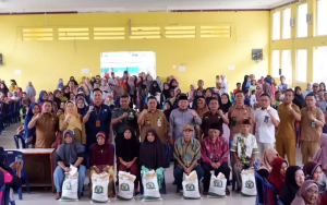Pemko Padangsidimpuan Salurkan 2 Ton Bantuan Beras Cadangan Pemerintah Di Kec. Padangsidimpuan Utara